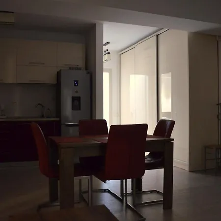 Apartment Bujorului - 2br *